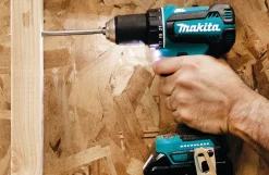 Makita bore-/skruemaskine, 18V