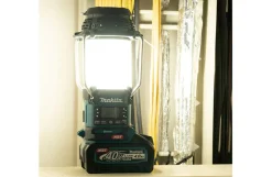 Makita 40V slagskruetrækkersæt, inkl. batterier og ekstra varer